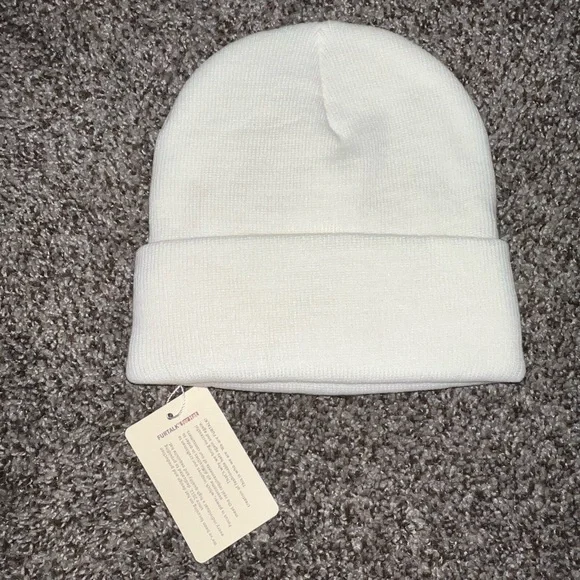 cream beanie - Picture 3 of 4